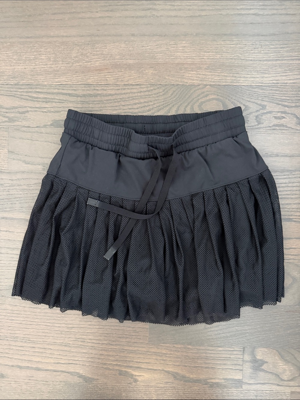 Black Pleated Mesh Athletic Skort with Drawstring Waist